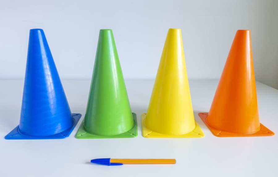 Duże Pionki Pachołki XL - 23 cm wysokości (4 szt.) - gra XXL do wynajęcia