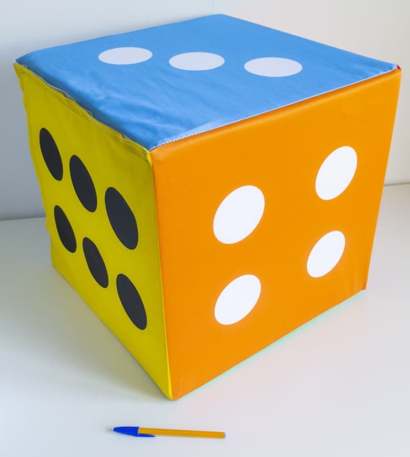 Wielka Kostka XL - 40 cm - gra XXL do wynajęcia